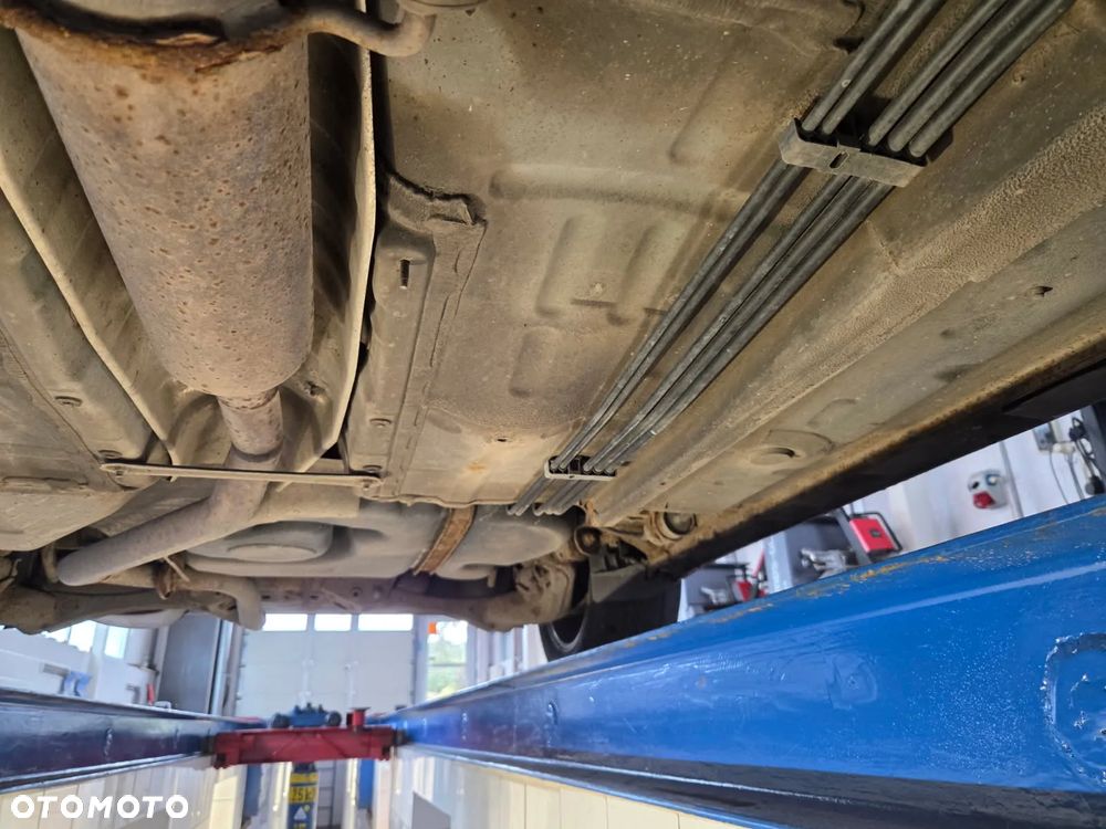 Toyota Avensis 2.0 VVT-i Sol - 31