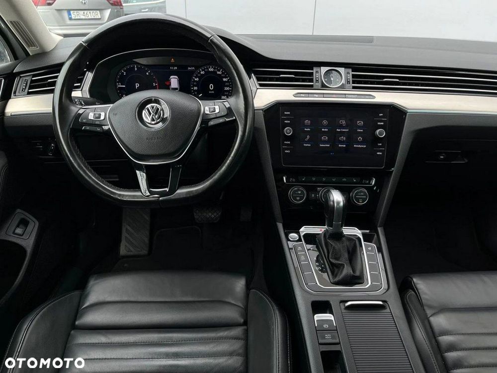 Volkswagen Passat 2.0 TDI Bi-Turbo BMT 4Mot Highline DSG - 37