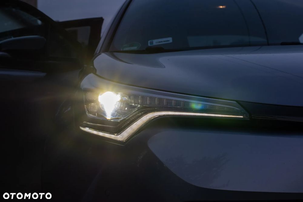 Toyota C-HR 1.2 Turbo Style Selection - 28