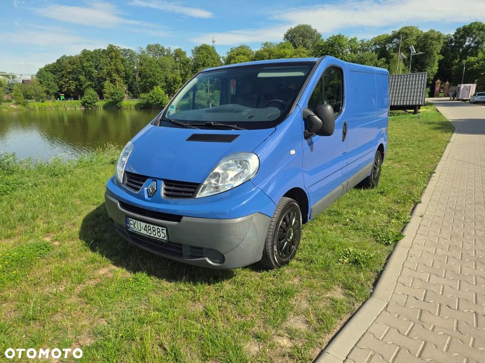 Renault TRAFIC - 10