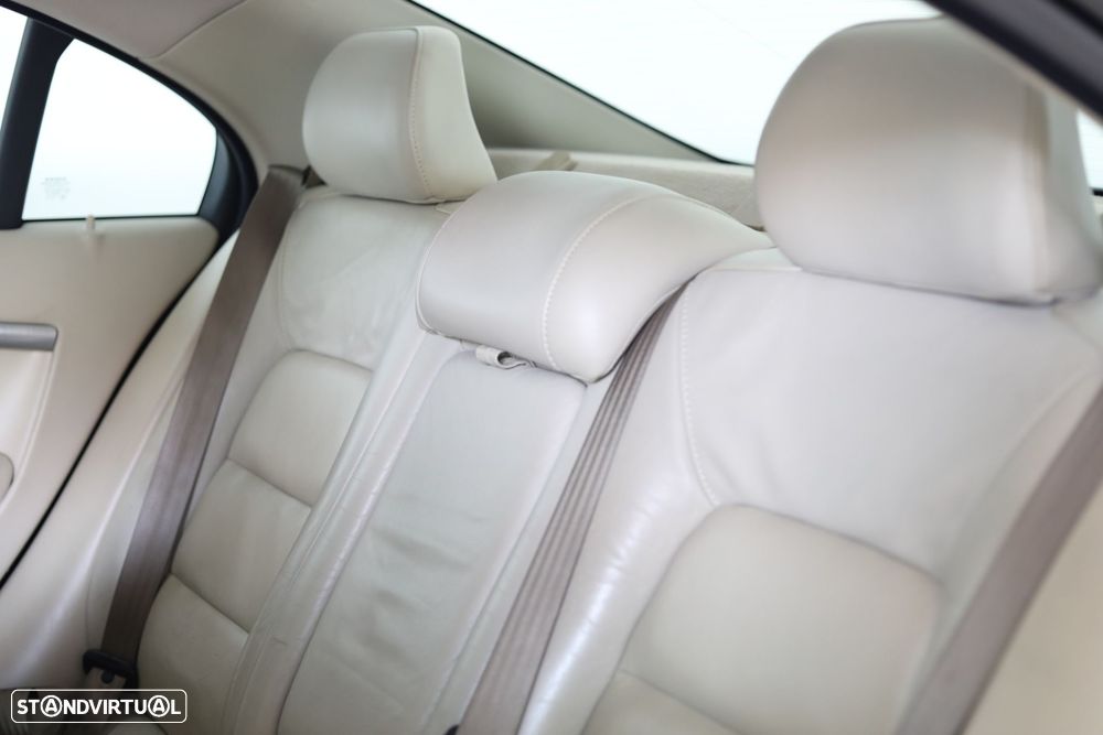 Volvo S80 2.0 D Momentum - 12