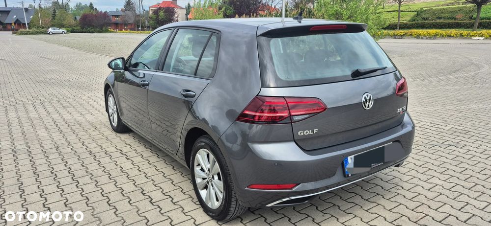 Volkswagen Golf - 18