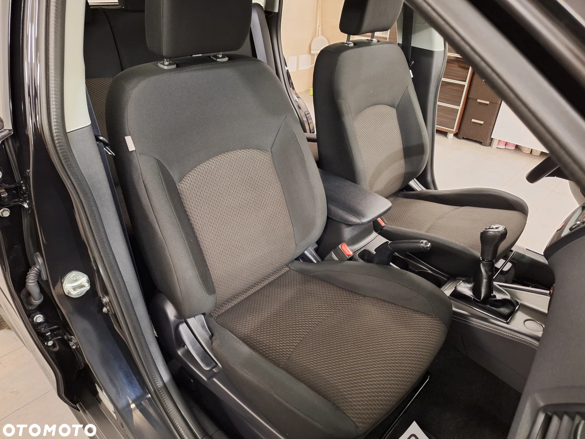 Mitsubishi ASX 1.6 2WD Diamant Edition+ - 28