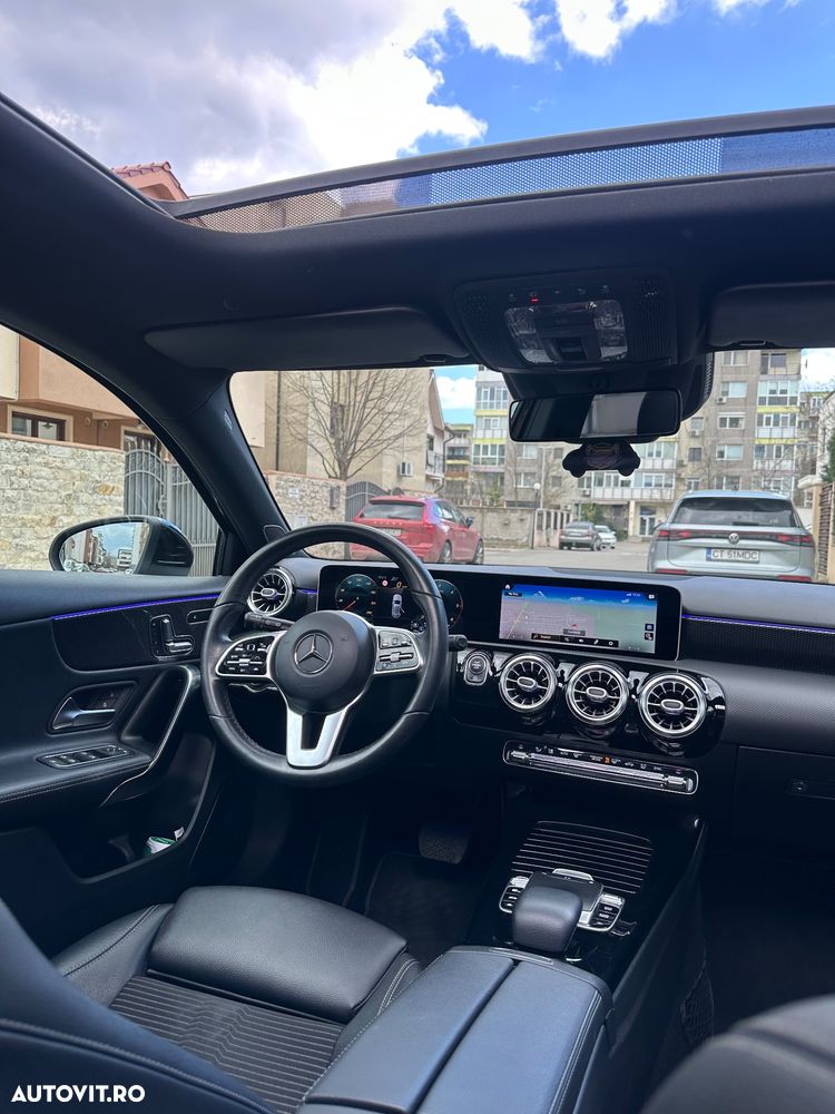 Mercedes-Benz A 180 d Sedan 7G-DCT - 5