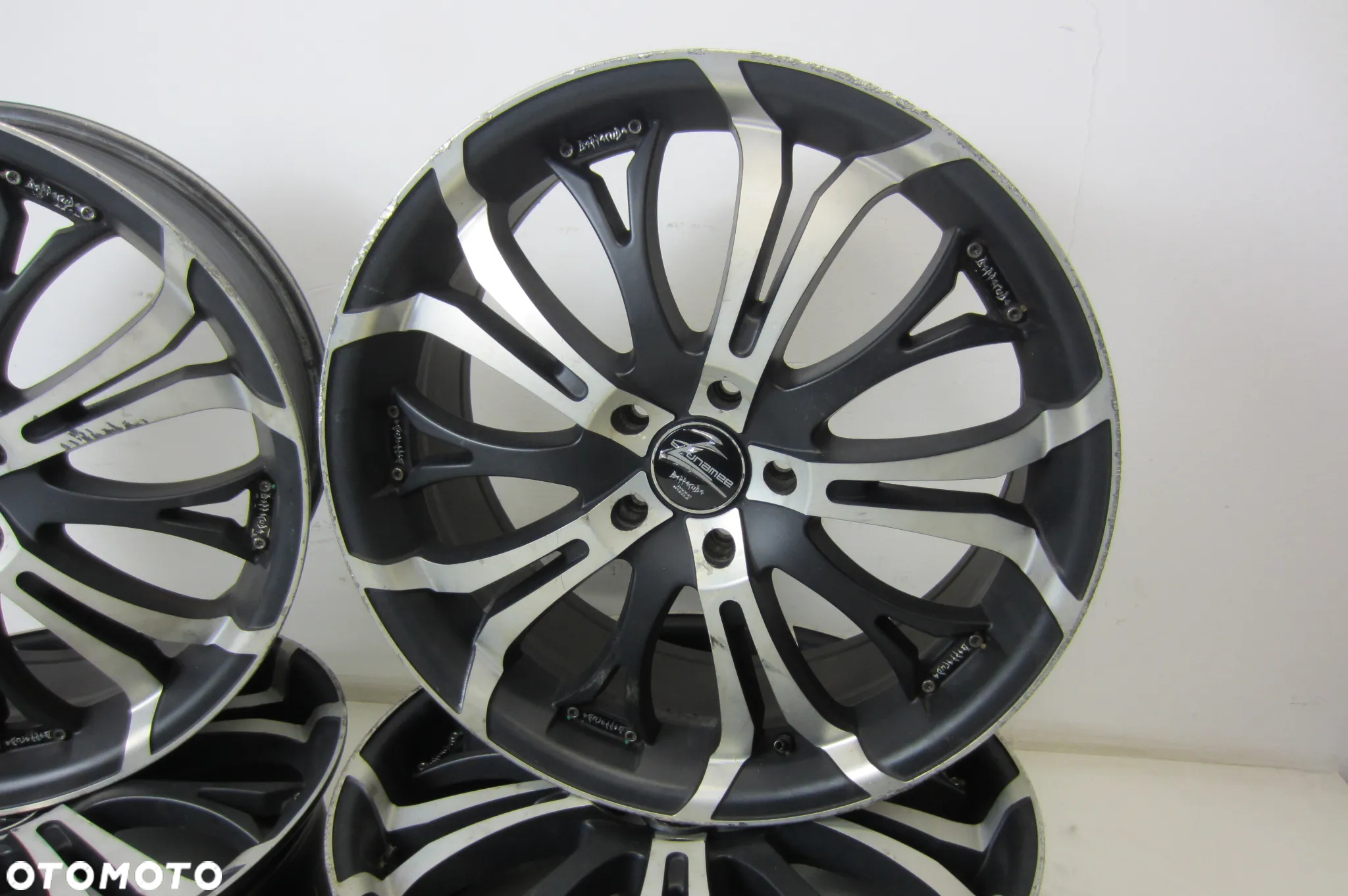 FELGI ALUMINIOWE 19 VW SEAT AUDI SKODA BARACUDA OM 5X112 - 8