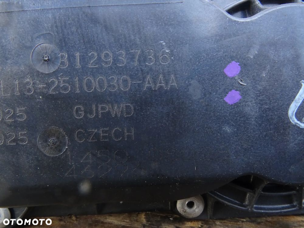 PRZEPUSTNICA POWIETRZA VOLVO V40 II 2012-2018 2.0 T3 31293736 - 2