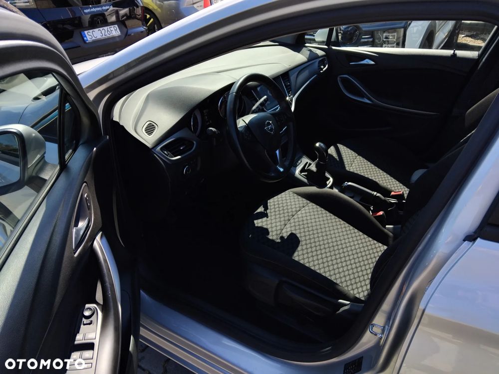 Opel Astra 1.4 T Dynamic - 15