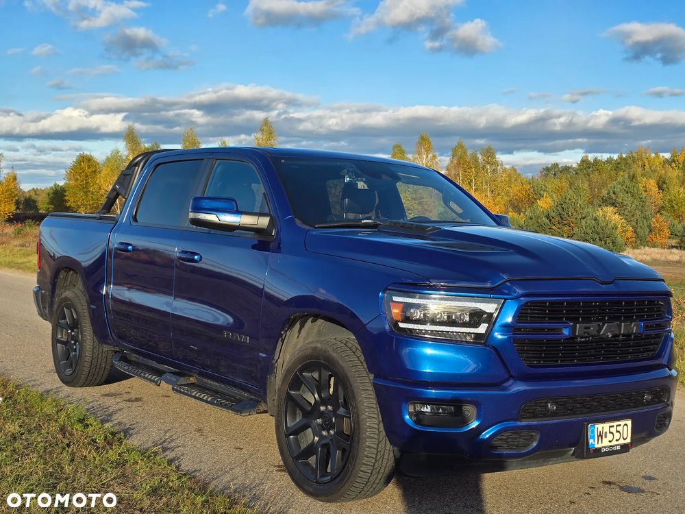 RAM 1500 5.7 Crew Cab Shortbed Laramie Sport - 2