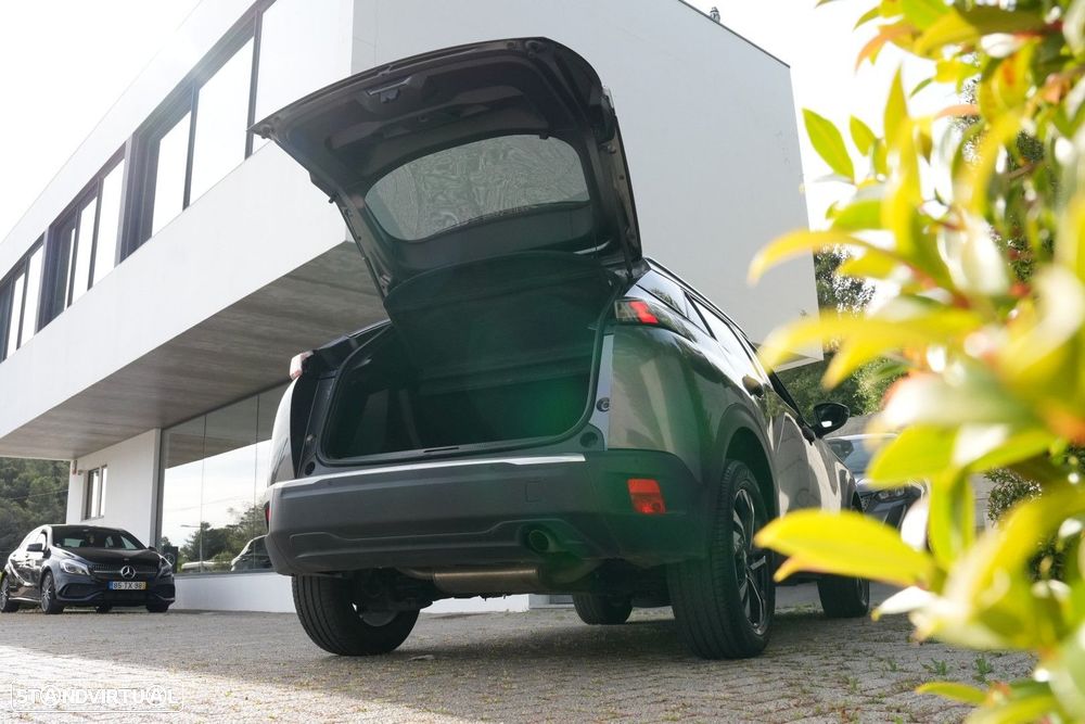 Peugeot 2008 1.2 PureTech Allure Pack - 28