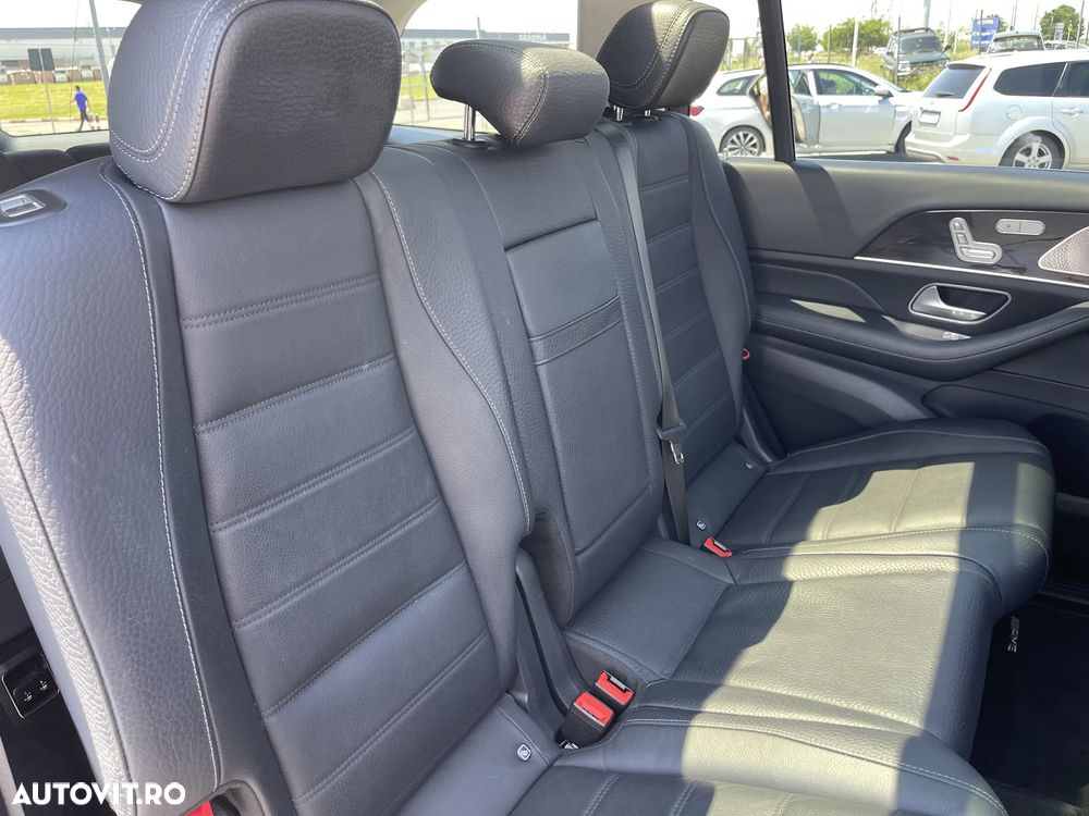 Mercedes-Benz GLS - 31