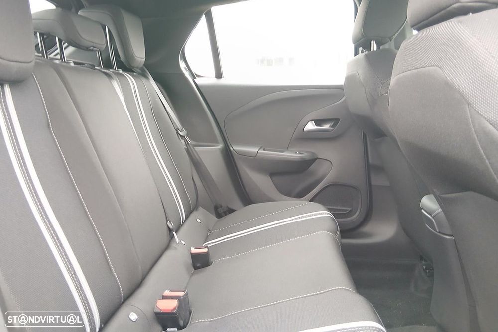 Opel Corsa 1.2 T GS - 15