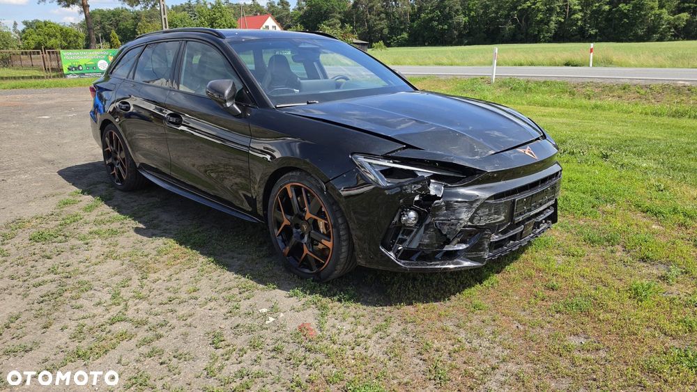 Cupra Leon Sportstourer 2.0 TSI 4Drive DSG VZ Extreme - 2