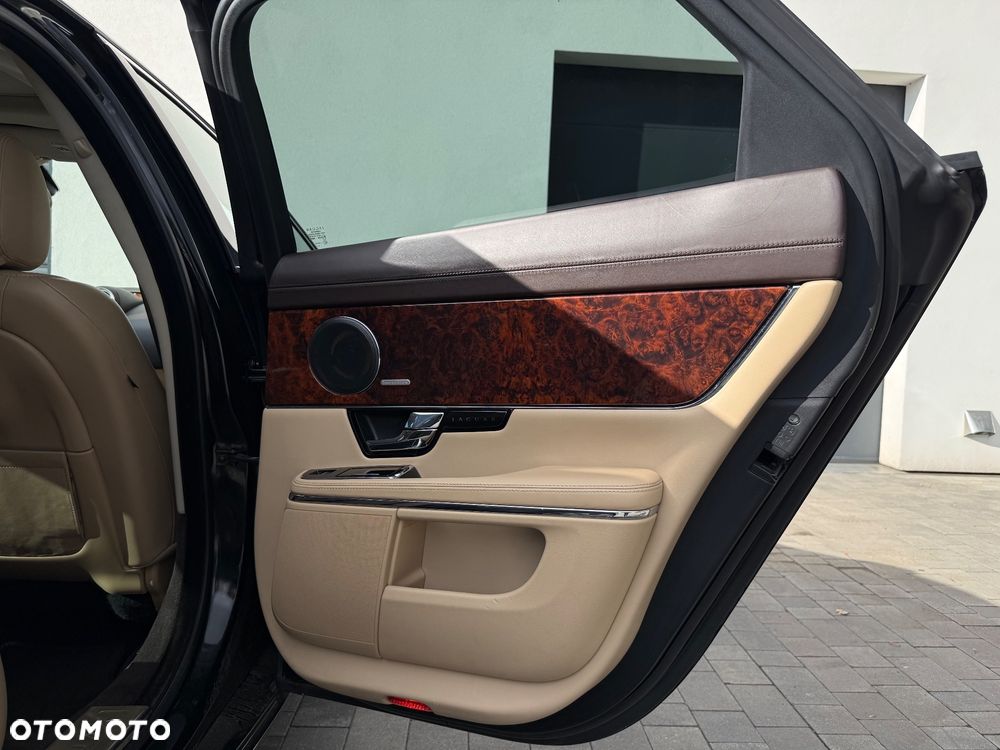 Jaguar XJ 5.0 V8 Premium Luxury - 35