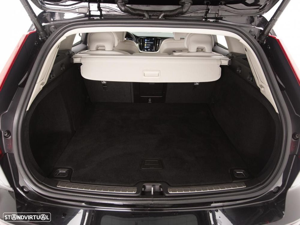 Volvo V60 2.0 D3 Inscription Geartronic - 12