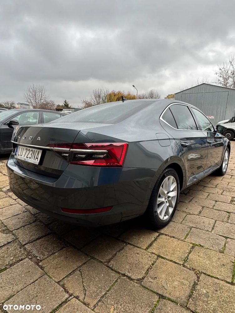 Skoda Superb 1.5 TSI Style DSG - 6