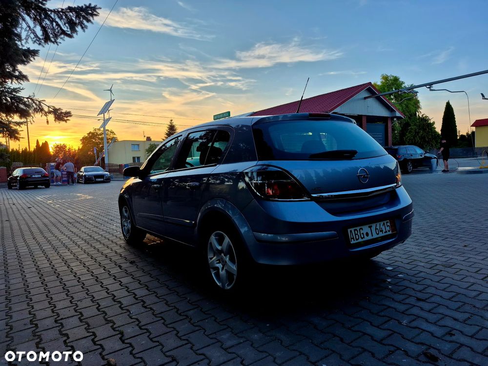 Opel Astra - 21