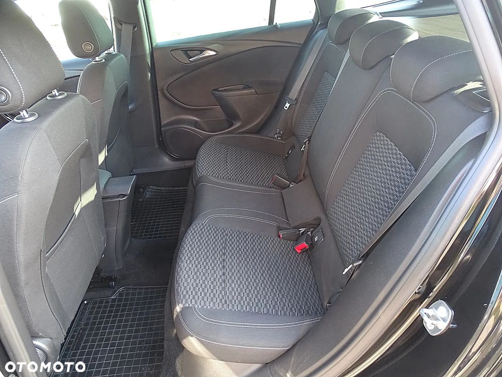 Opel Astra 1.6 CDTI Elite S&S - 8