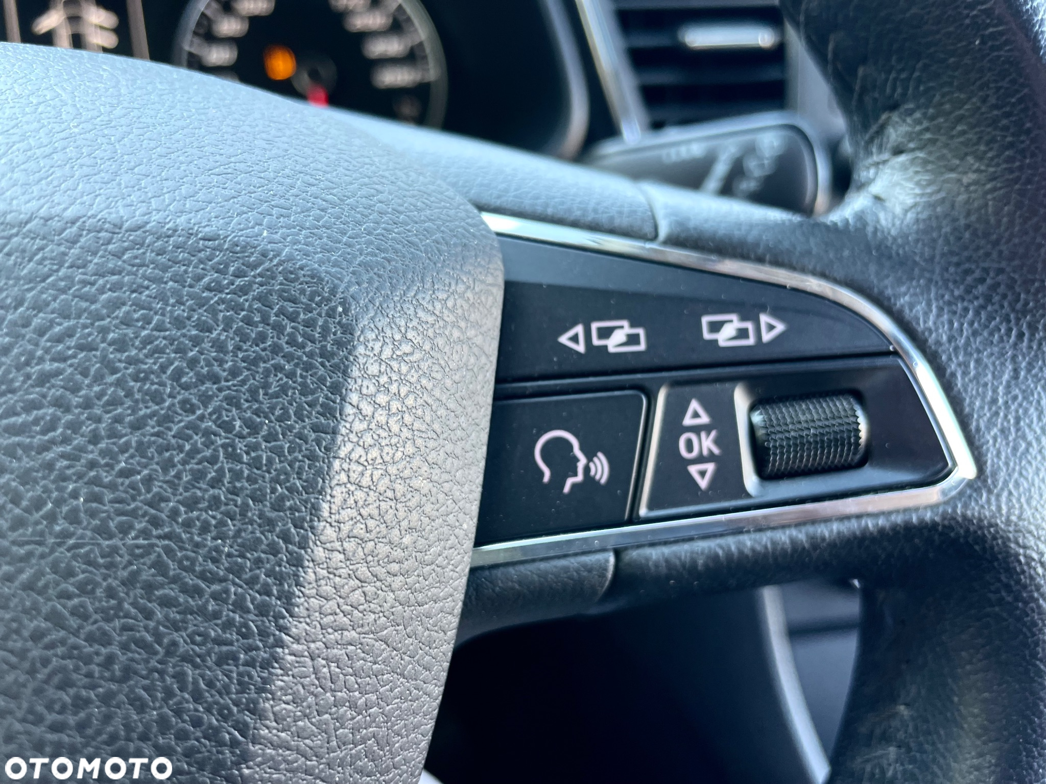 Seat Leon ST 1.6 TDI CONNECT - 19
