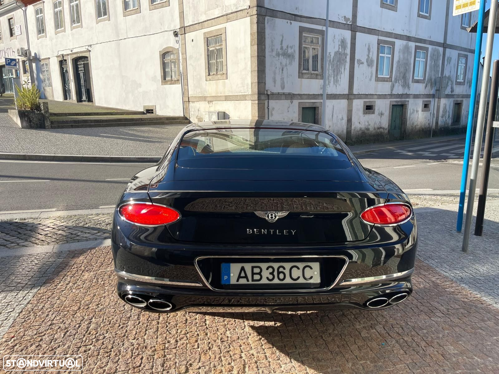 Bentley Continental GT V8 - 12