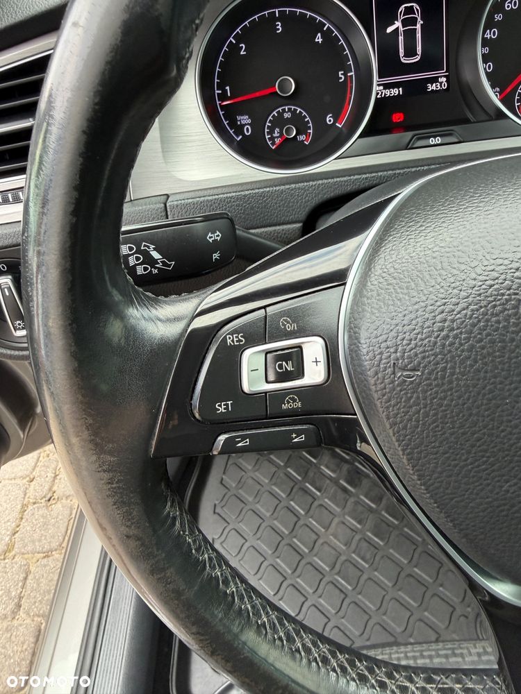 Volkswagen Golf 2.0 TDI BMT Highline - 12