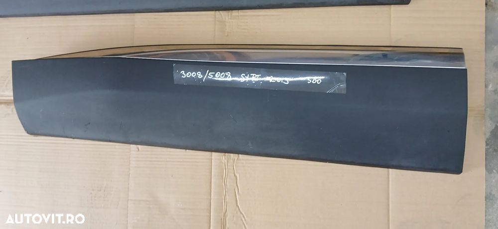 Bandou usa stanga fata Peugeot 3008 5008 2019 - 1