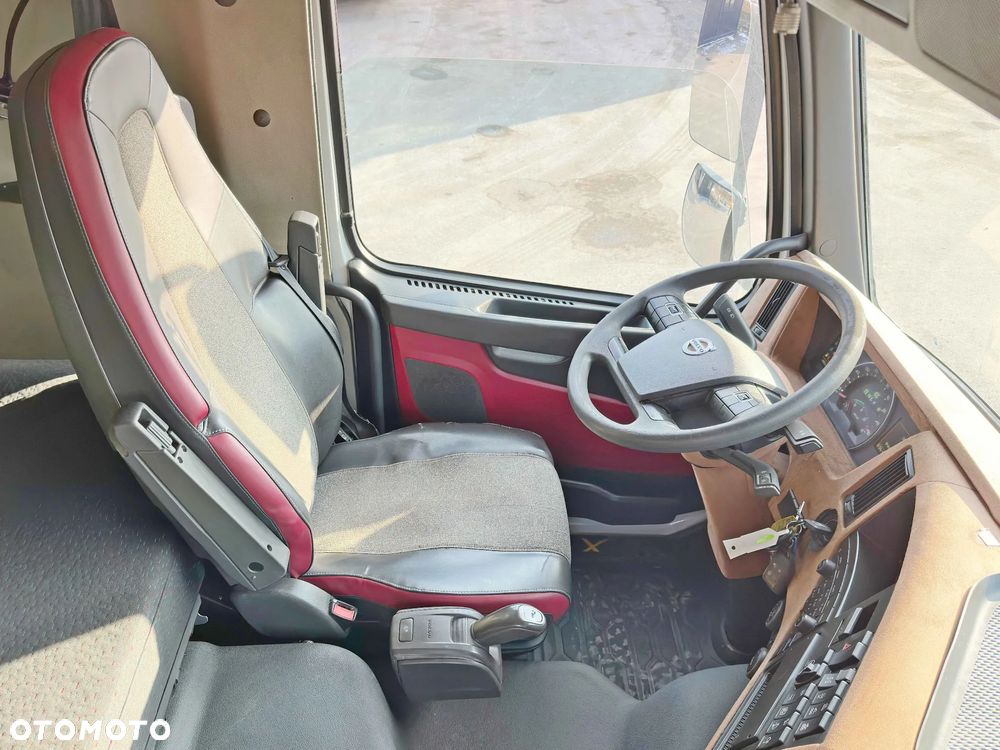 Volvo FMX 460 Skrzynia 6,60 m * HIAB X - HIPRO 302 EP - 5 + PILOT / 8x4 - 11