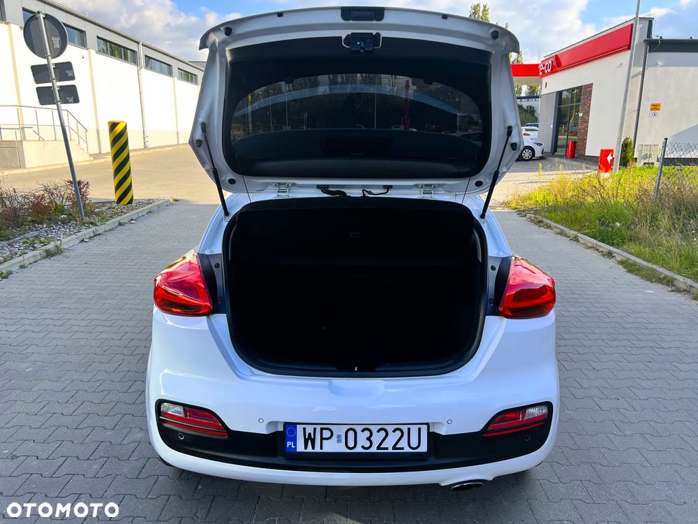Kia ProCeed 1.6 GDI Vision - 11