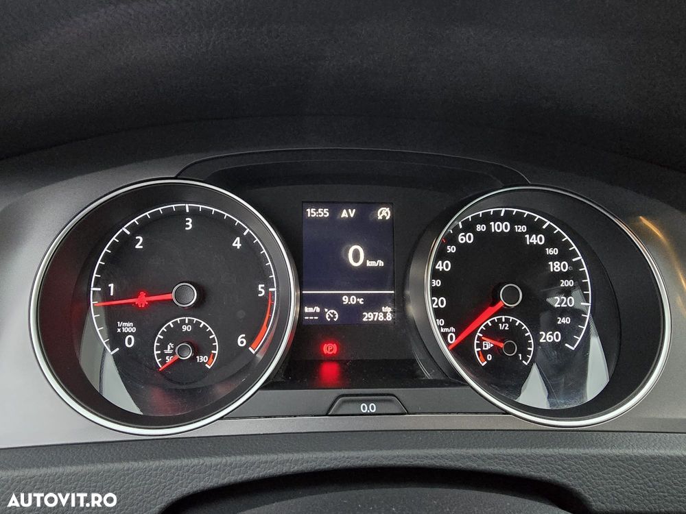 Volkswagen Golf - 15