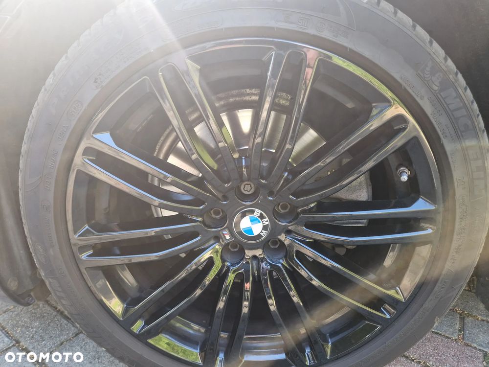 BMW Seria 5 520d xDrive Sport - 9