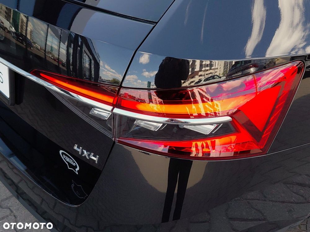 Skoda Superb 2.0 TSI 4x4 L&K DSG - 40