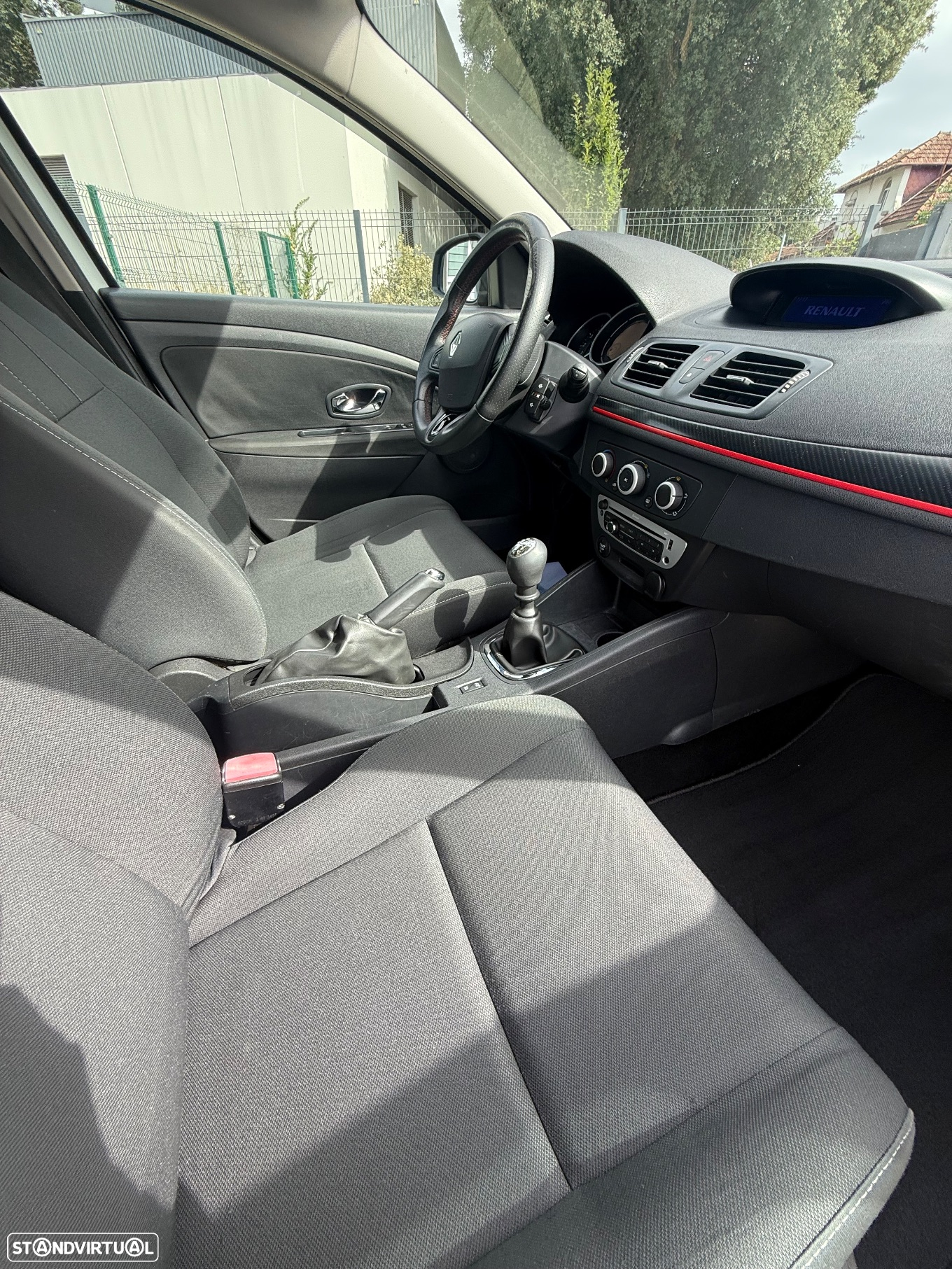 Renault megane 1.5 dci van comercial deduz iva - 17