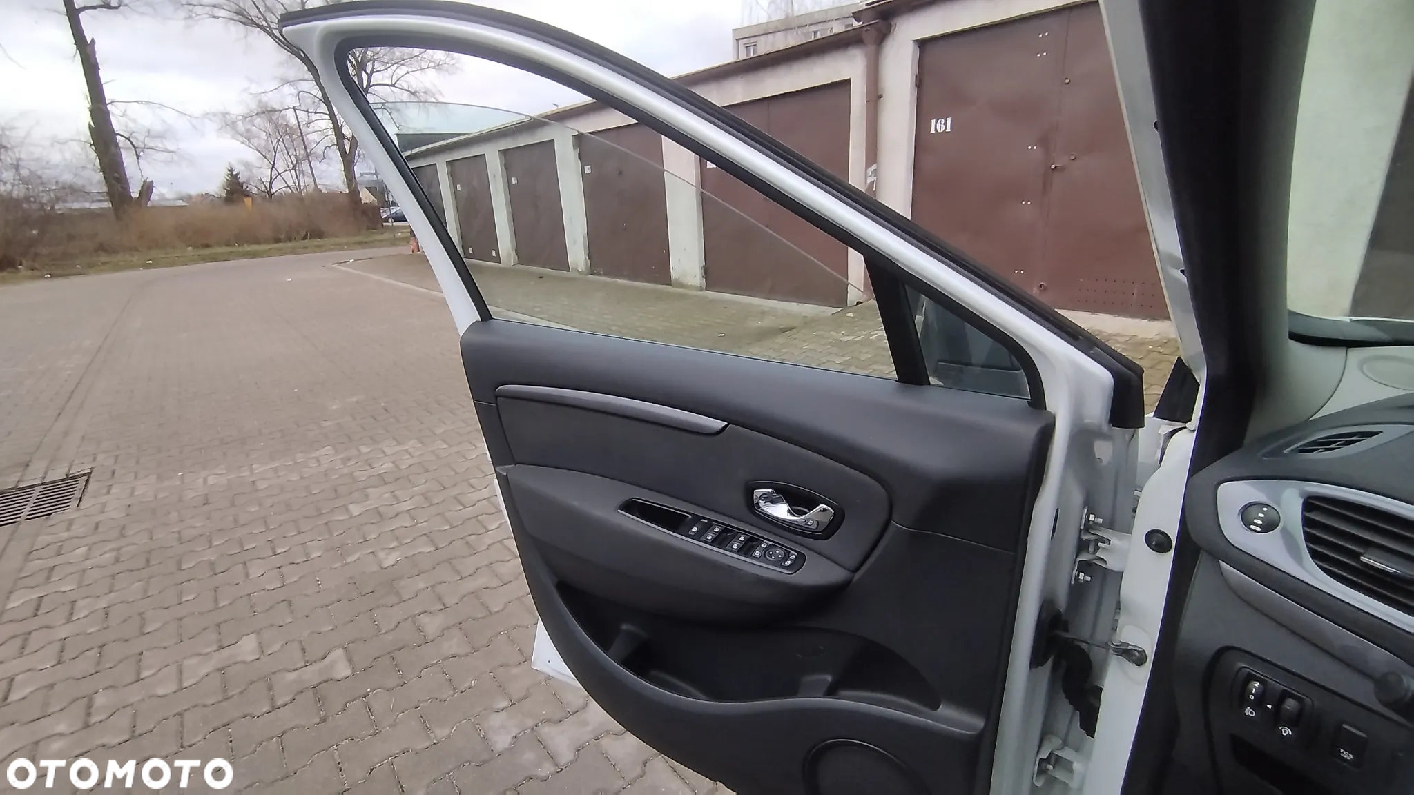 Renault Grand Scenic ENERGY dCi 110 LIMITED - 8