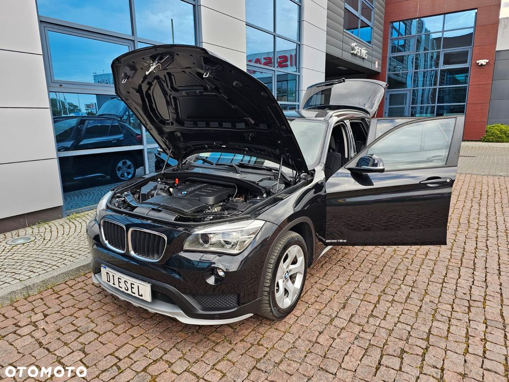 BMW X1 sDrive18d xLine - 12