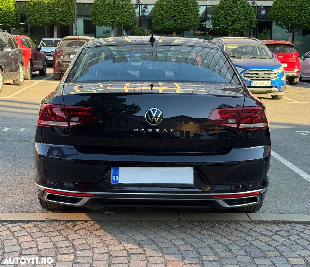Volkswagen Passat 2.0 TDI DSG Highline - 6