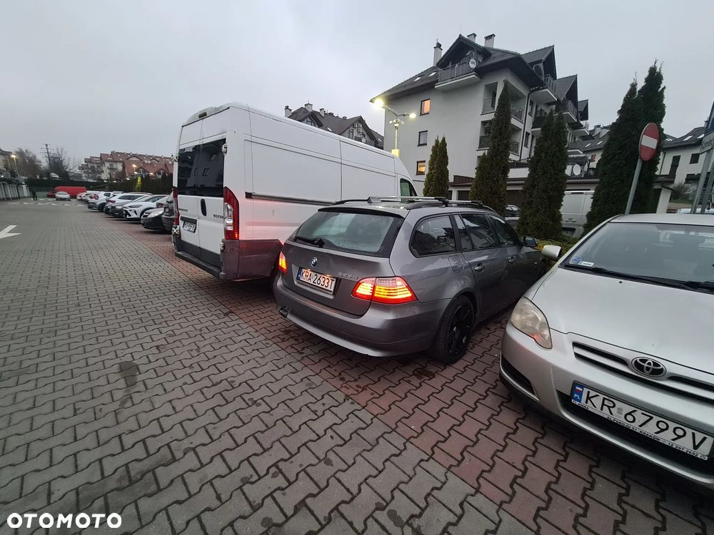 BMW Seria 5 525d xDrive Edition Sport - 3