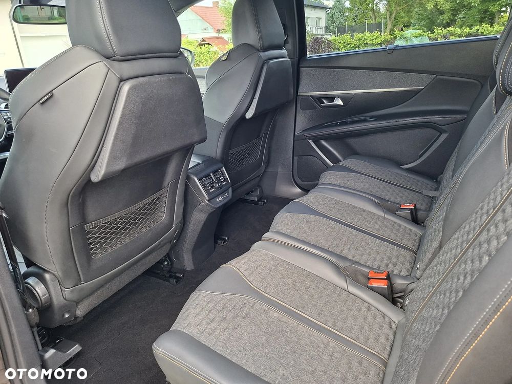 Peugeot 5008 - 27