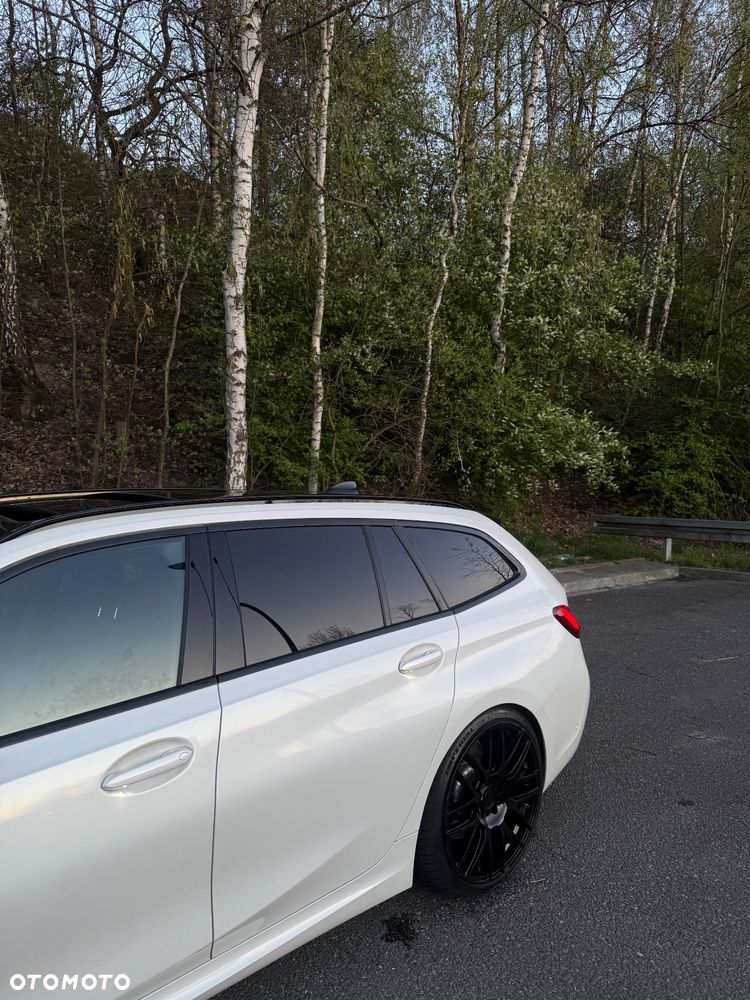 BMW Seria 3 330i xDrive M Sport sport - 15