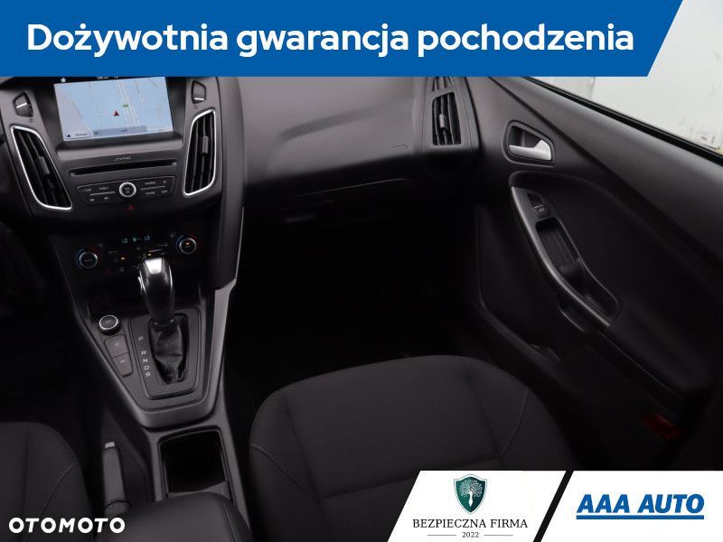 Ford Focus - 10