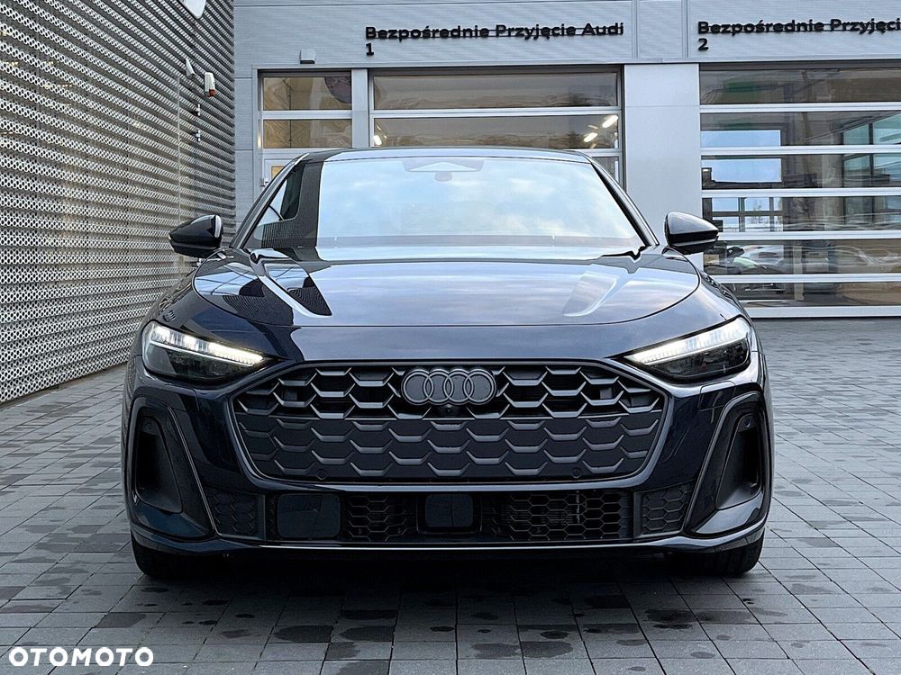 Audi A5 Limousine - 11