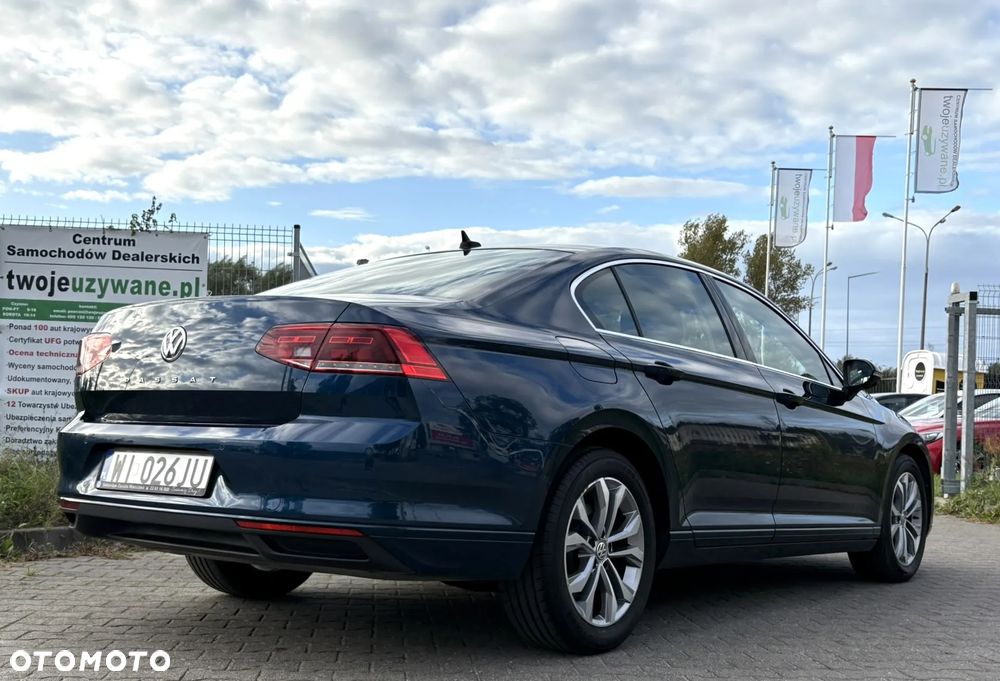 Volkswagen Passat 1.5 TSI EVO Business - 9
