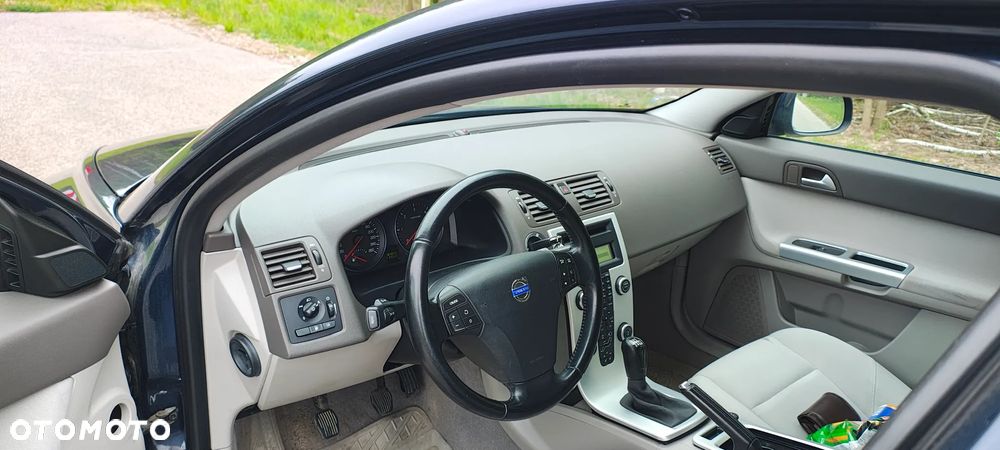 Volvo V50 D3 Kinetic - 8