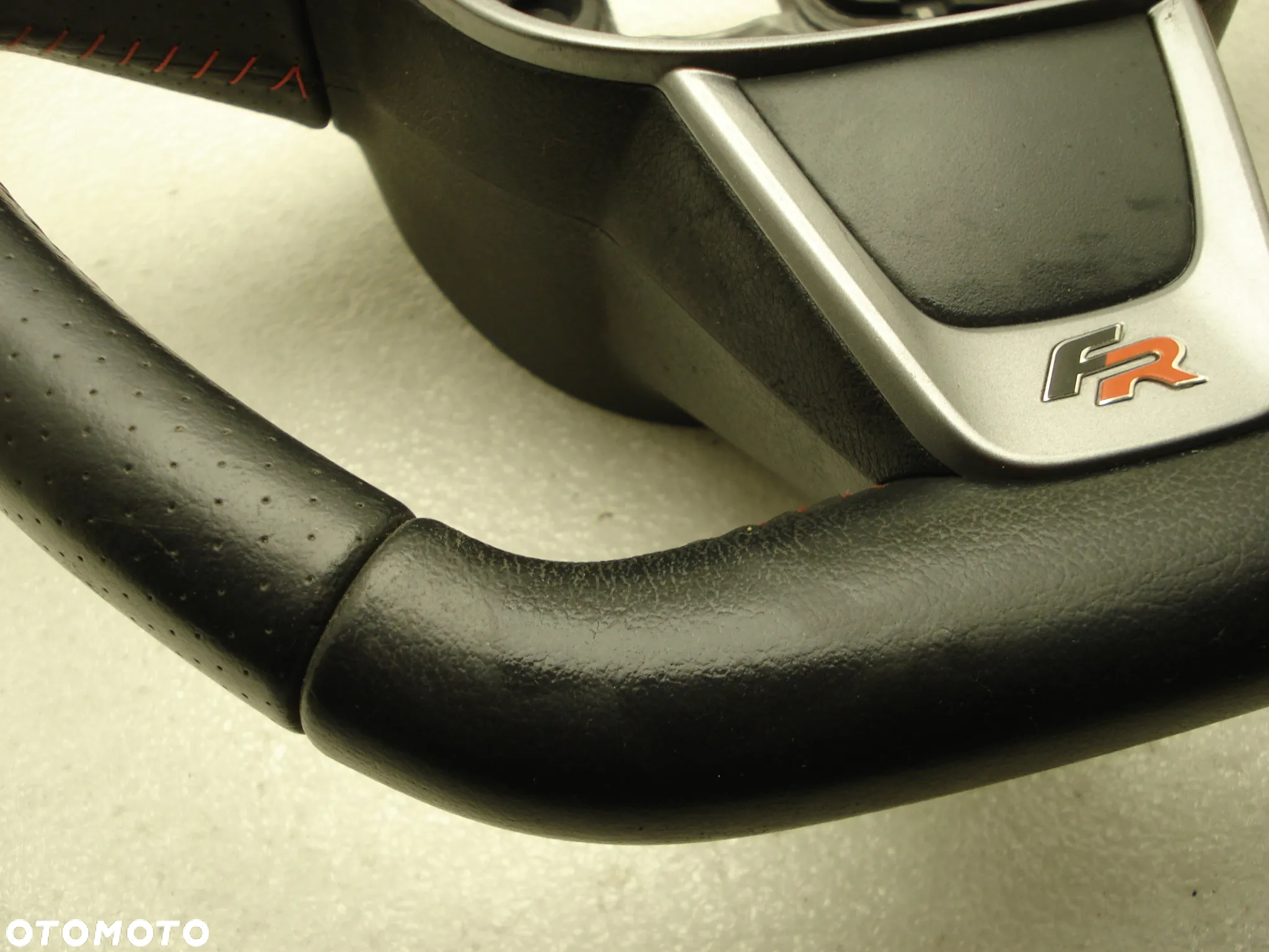 KIEROWNICA SEAT IBZA 6J FR B.ŁADNA ORYGINAŁ - 2