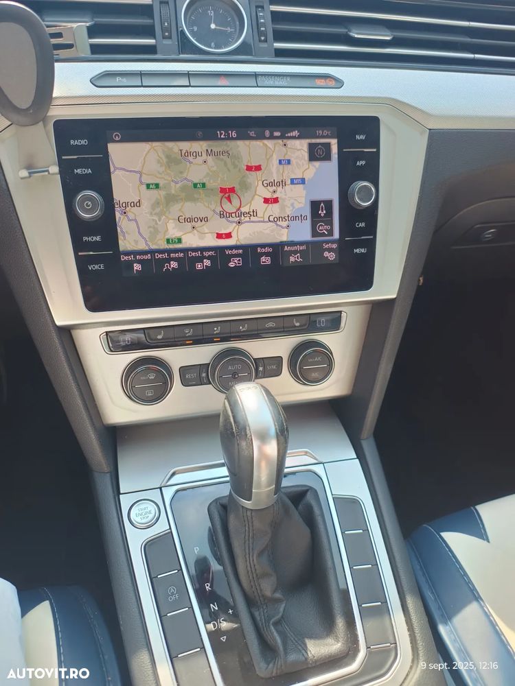 Volkswagen Passat Variant 2.0 TDI DSG Highline - 7