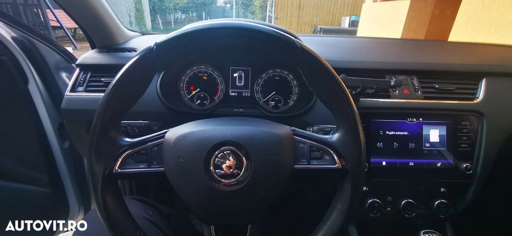 Skoda Octavia Combi Diesel 1.6 TDI Style - 7