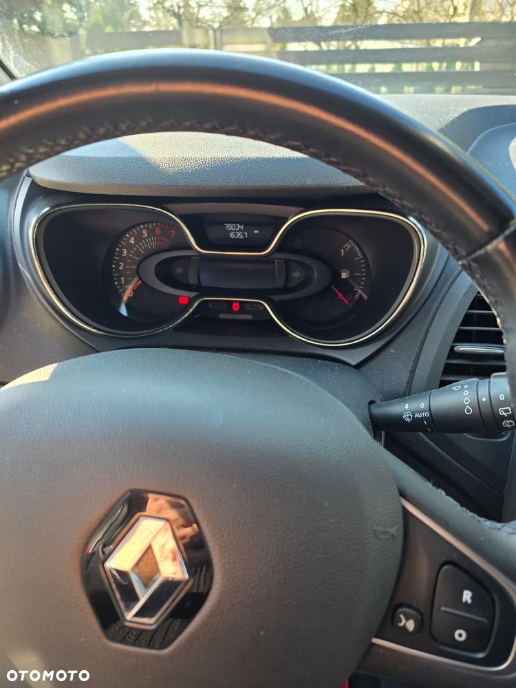 Renault Captur - 14