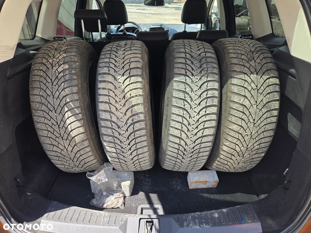 Ford Kuga 2.0 TDCi 4x4 Titanium - 9