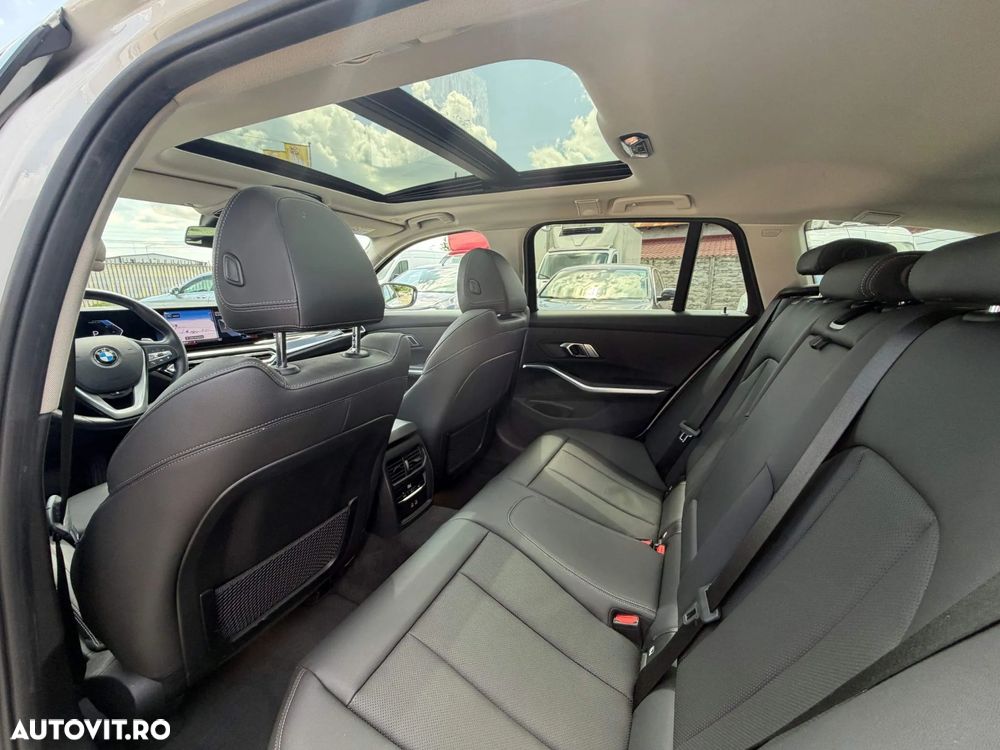 BMW Seria 3 320d xDrive AT MHEV - 14