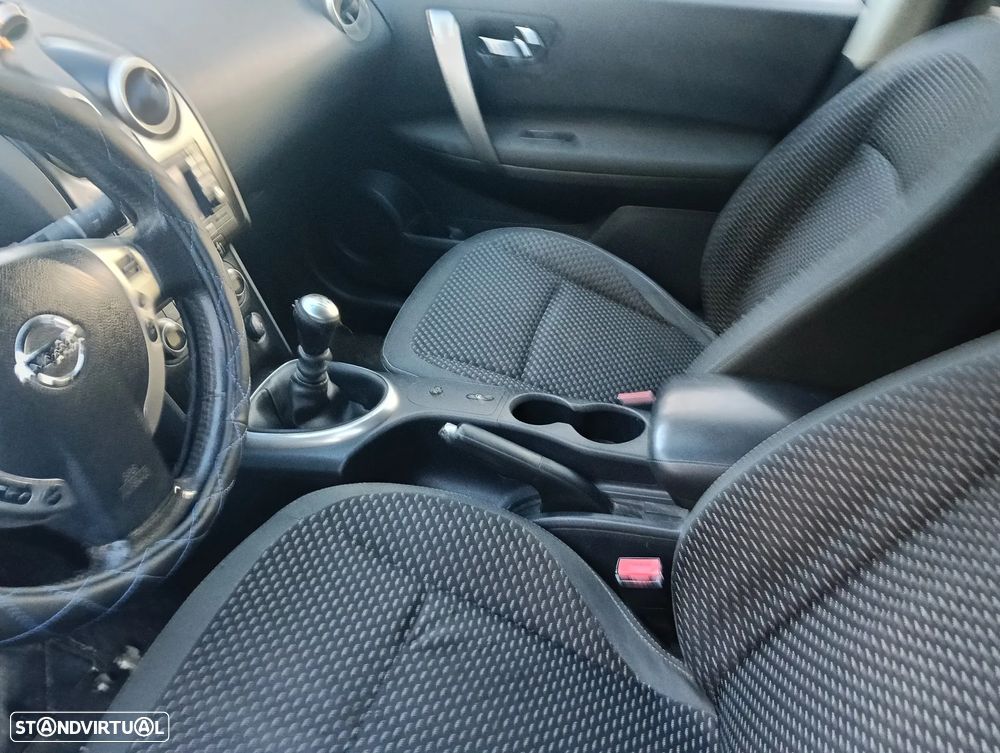 Nissan Qashqai +2 1.5 dCi Tekna Premium 17 - 22