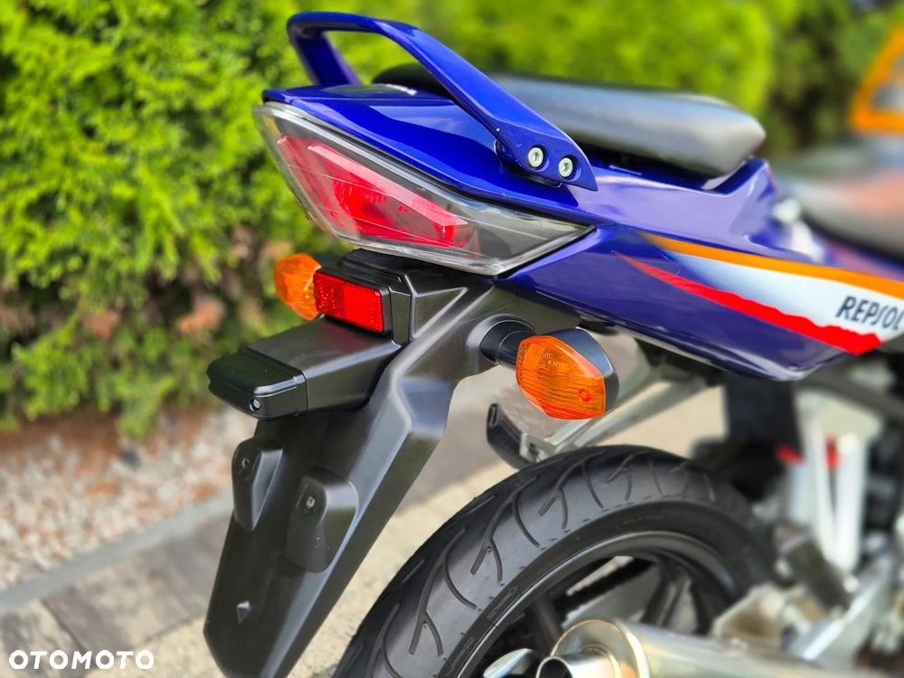 Honda CBR - 13