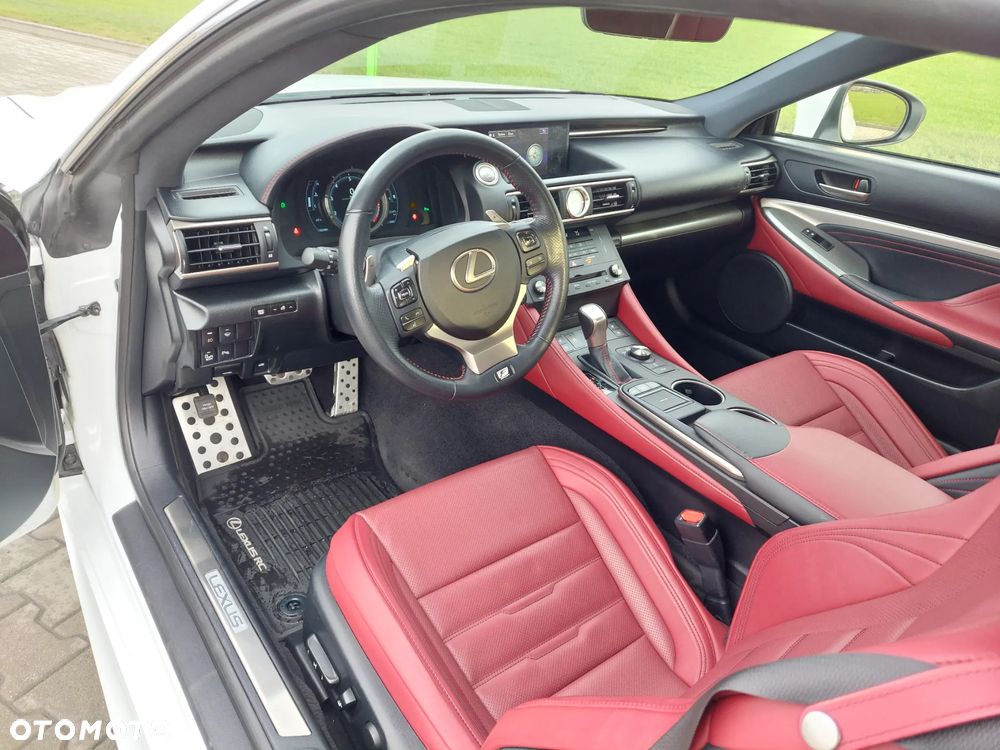 Lexus RC - 13